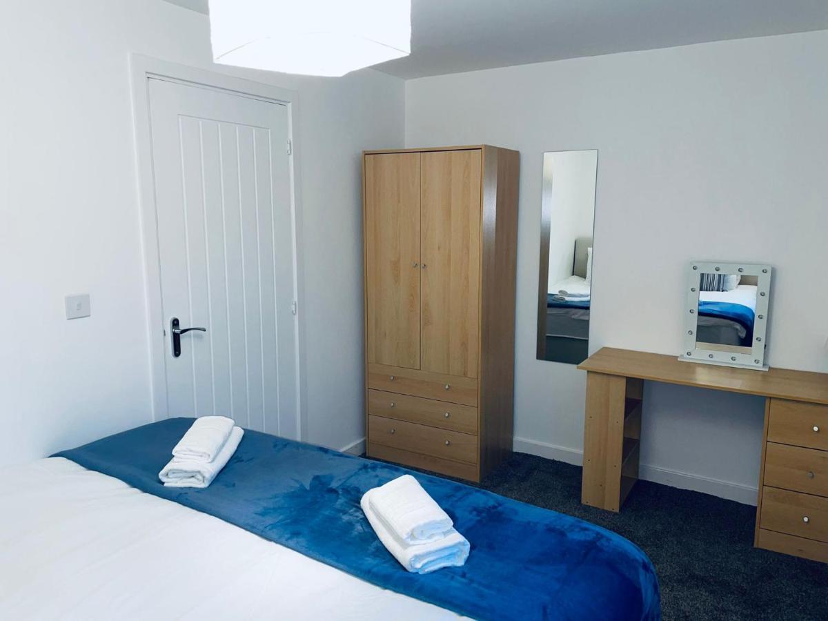 Cosy Family Home - Coventry City Centre - Entire House Dış mekan fotoğraf