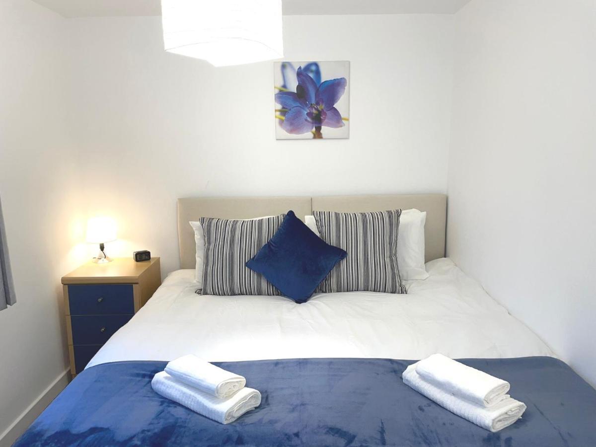 Cosy Family Home - Coventry City Centre - Entire House Dış mekan fotoğraf