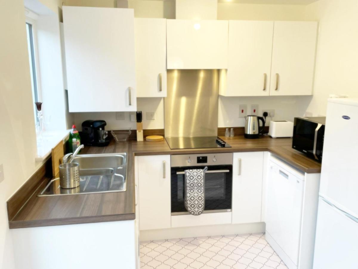 Cosy Family Home - Coventry City Centre - Entire House Dış mekan fotoğraf