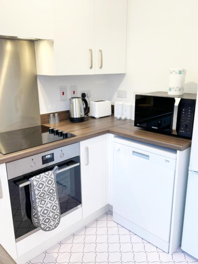 Cosy Family Home - Coventry City Centre - Entire House Dış mekan fotoğraf